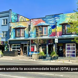 Gæstehus The Only Backpacker's (adults Only), Toronto