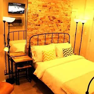 Ritchie 2*, Edmonton Canada